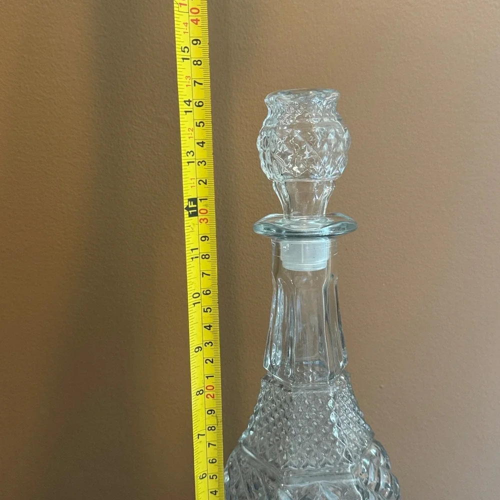 Vintage Clear‎ Glass Decanter with Stopper Diamond Pattern